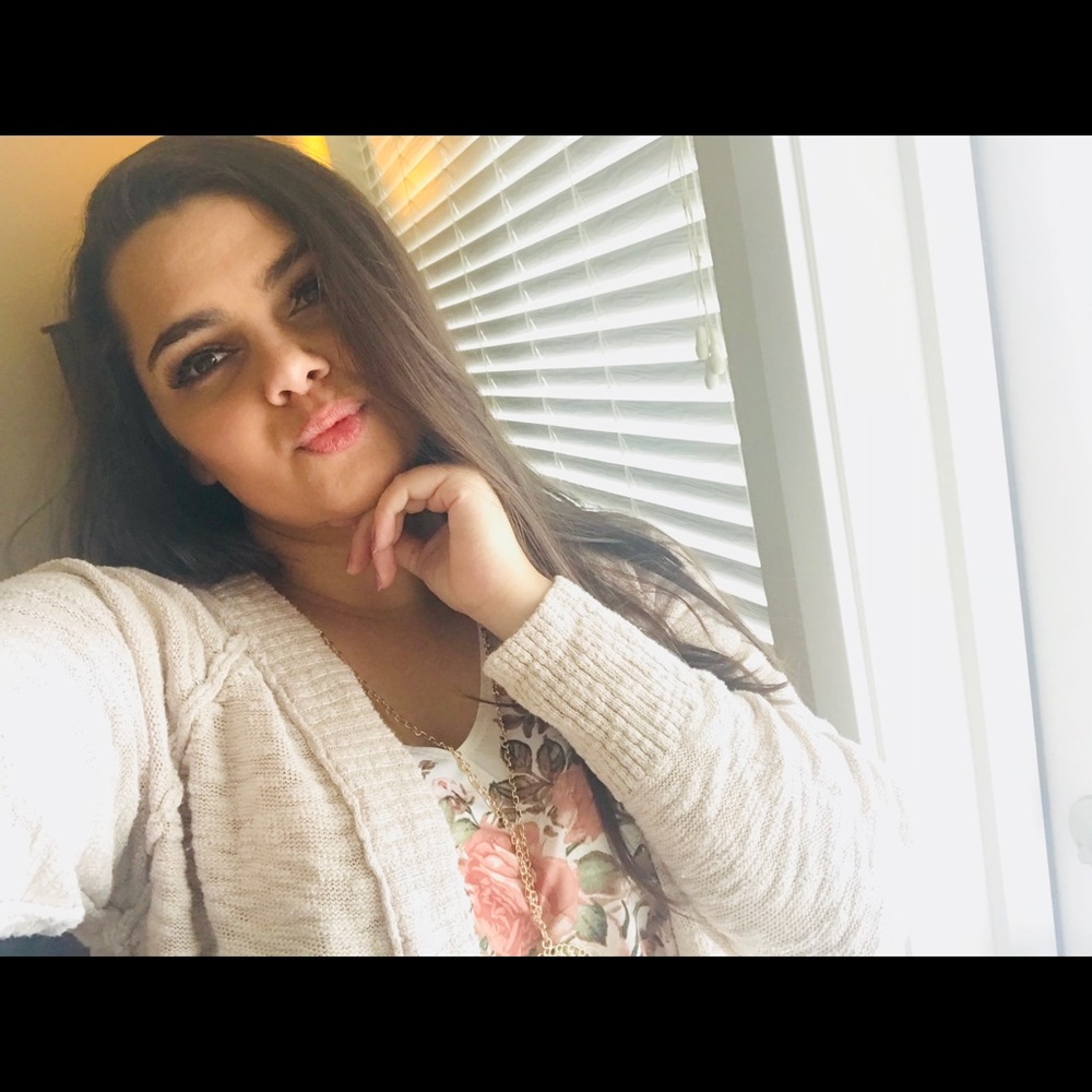 Meet your Posher, Erica